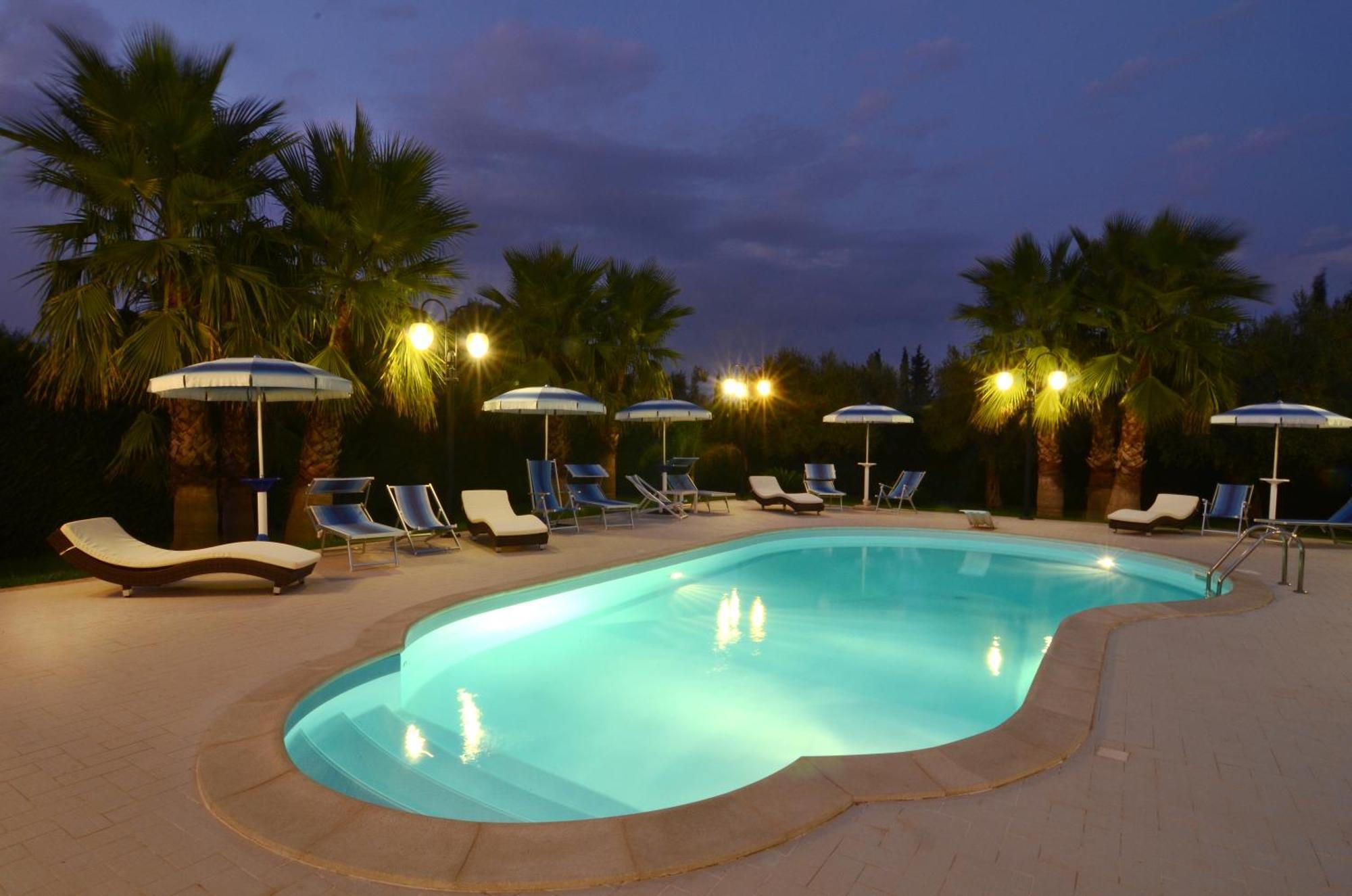 B&B Villa Vittoria Maglie Bagian luar foto