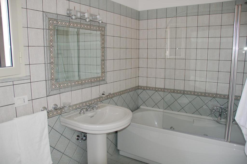 B&B Villa Vittoria Maglie Bagian luar foto